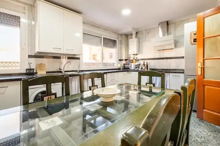 Precioso Apartamento Con Patio Malaga Spain