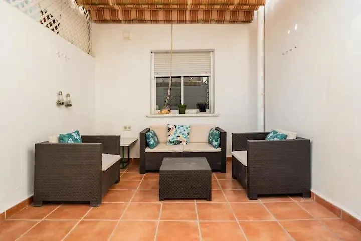 Precioso Apartamento Con Patio Malaga 0*,  Spain